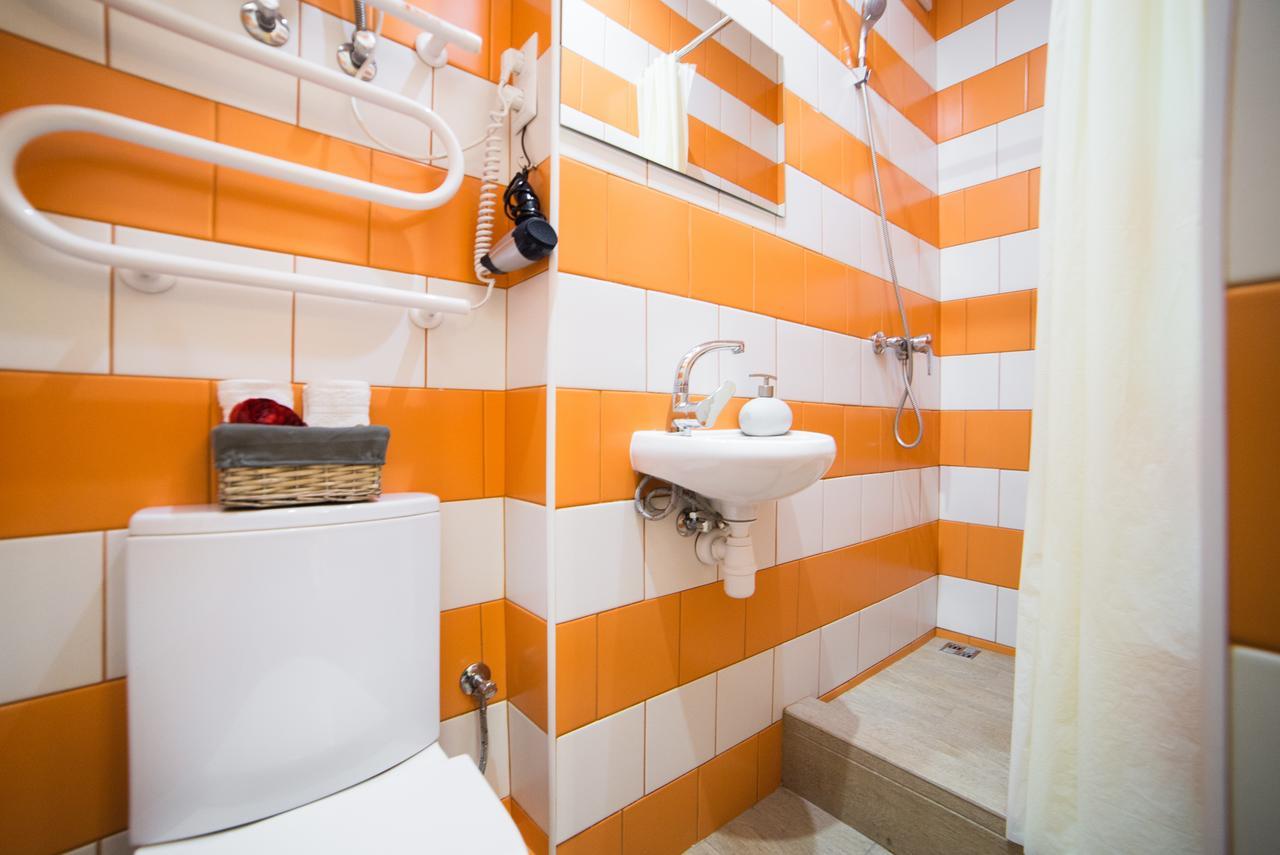 Mini Economy Apartments- Filatova 10 Lvov Exteriér fotografie