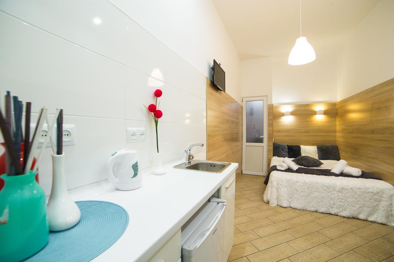 Mini Economy Apartments- Filatova 10 Lvov Exteriér fotografie